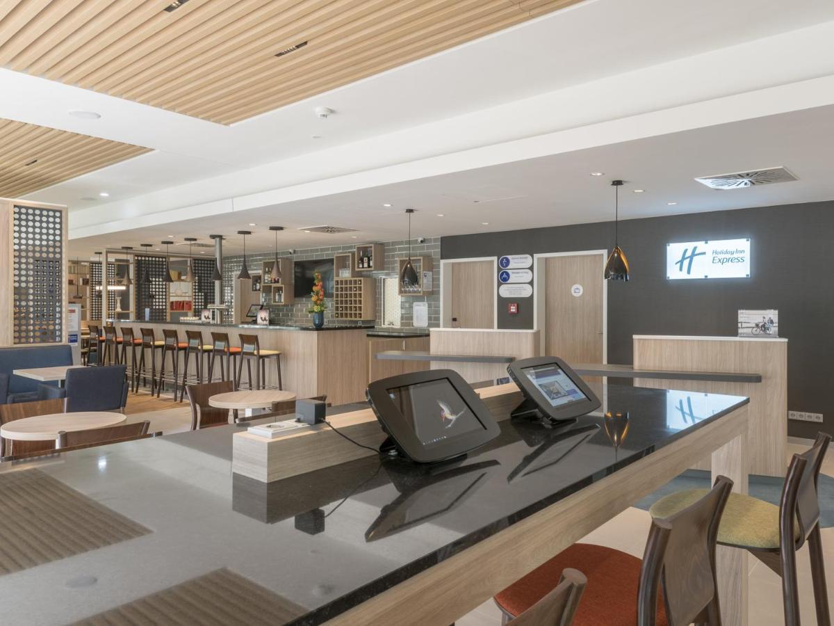 Hotel Express - Frankfurt - Westend, An Ihg 2*